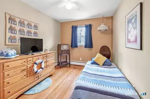 52 Robin Ln, Fairfield, CT 06824 - Photo 21