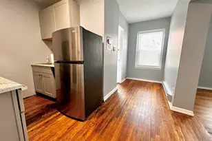 124 Woodside Green, Stamford, CT 06905 - Photo 5