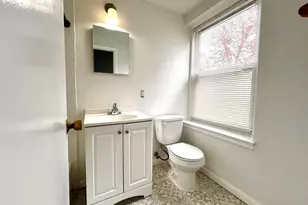 124 Woodside Green, Stamford, CT 06905 - Photo 9