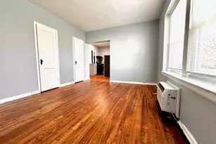 124 Woodside Green, Stamford, CT 06905 - Photo 3