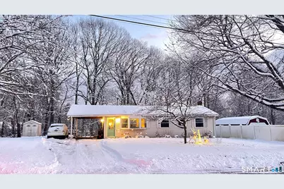 32 Jackson Road, Enfield, CT 06082 - Photo 7