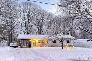 32 Jackson Rd, Enfield, CT 06082 - Photo 7