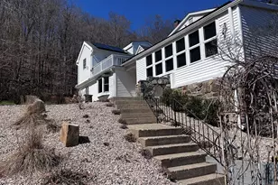 134 Oneil Rd, Oxford, CT 06478 - Photo 1