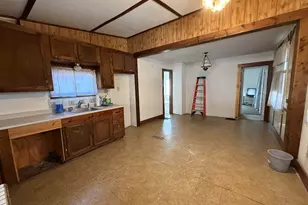 87 Carter Ln, Southington, CT 06479 - Photo 3