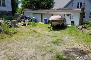 267 Lincoln St, Waterbury, CT 06710 - Photo 1