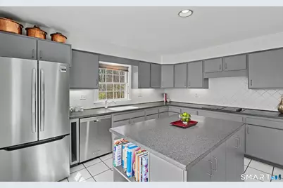 30 Brierwood Drive, Woodbridge, CT 06525 - Photo 15