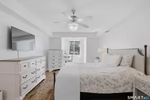 814 Popes Island Rd, Milford, CT 06461 - Photo 17