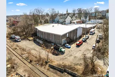 583 Howe Avenue, Shelton, CT 06484 - Photo 5