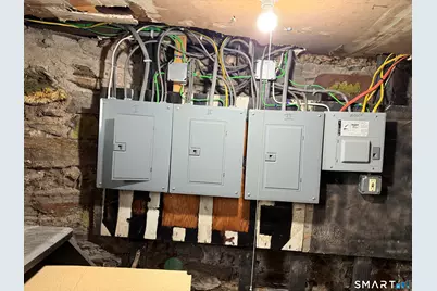 32-34 Elmwood Avenue, Bridgeport, CT 06605 - Photo 23