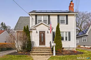 29 Parkway Dr, Stratford, CT 06614 - Photo 1