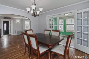 29 Parkway Dr, Stratford, CT 06614 - Photo 13