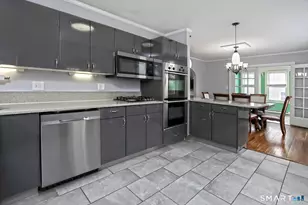 29 Parkway Dr, Stratford, CT 06614 - Photo 19