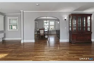 29 Parkway Drive, Stratford, CT 06614 - Photo 11