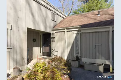 101 Heritage Village #D, Southbury, CT 06488 - Photo 1