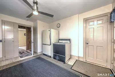 60 Myrtle Street Ext, Norwalk, CT 06855 - Photo 15