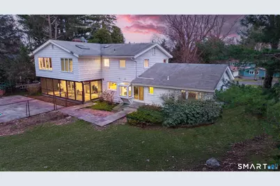 15 Very Merry Road, Stamford, CT 06903 - Photo 1