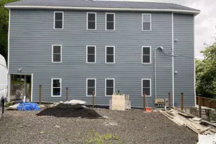 218 Charles St, Waterbury, CT 06708 - Photo 9