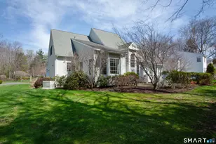 3 Eagles Glen, Avon, CT 06001 - Photo 3