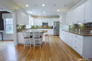 3 Eagles Glen, Avon, CT 06001 - Photo 15
