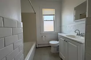 37-41 Jackson Ave, Bridgeport, CT 06606 - Photo 9