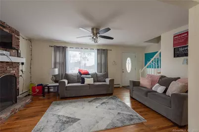 25 Myron Avenue, Bridgeport, CT 06606 - Photo 7