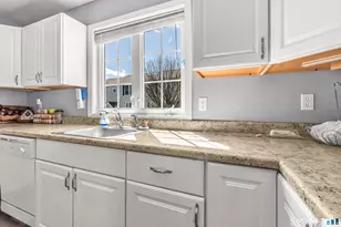 800 Seaview Ave, Bridgeport, CT 06607 - Photo 11