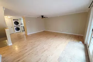 12 W Meadow Ln, Middletown, CT 06457 - Photo 7