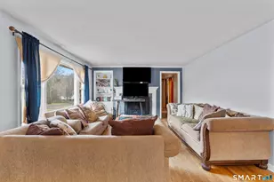 12 Garth Rd, Manchester, CT 06042 - Photo 5