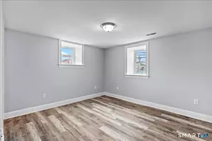 38 Soundview Ave, Stamford, CT 06902 - Photo 3