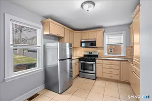 38 Soundview Ave, Stamford, CT 06902 - Photo 7