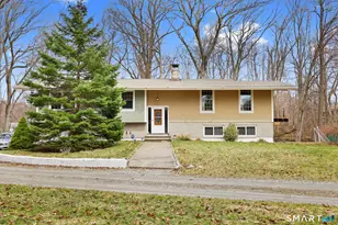 36 North St, Trumbull, CT 06611 - Photo 1