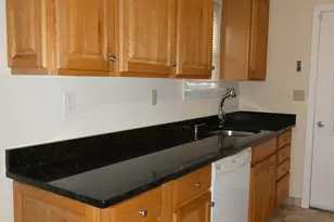 195 W Walk, West Haven, CT 06516 - Photo 9