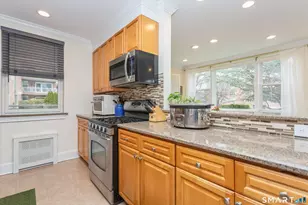 3 Putnam Hill, Greenwich, CT 06830 - Photo 3