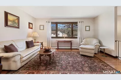 21 Hawley Rd Extension, Danbury, CT 06811 - Photo 3