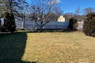 [Address not provided], West Hartford, CT 06110 - Photo 11