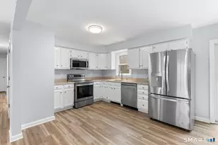 33 Deer Ridge Rd, Stonington, CT 06378 - Photo 3