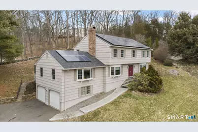 32 Macmath Drive, Trumbull, CT 06611 - Photo 1