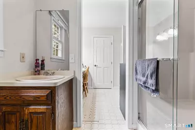 32 Macmath Drive, Trumbull, CT 06611 - Photo 27