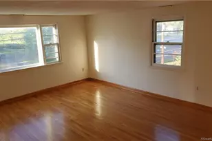 38 Landin St, Woodbridge, CT 06525 - Photo 5