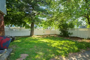 38 Landin St, Woodbridge, CT 06525 - Photo 3