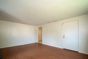 38 Landin St, Woodbridge, CT 06525 - Photo 5