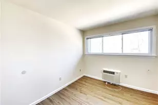 37 Ferris Ave, Norwalk, CT 06854 - Photo 7