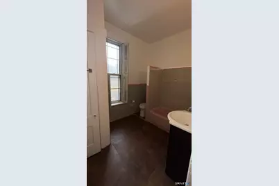 49 Edgewood Way #5, New Haven, CT 06515 - Photo 11