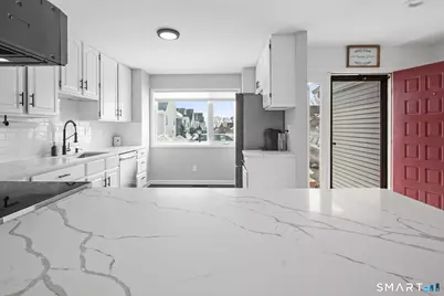 353 Green Rock #353, Shelton, CT 06484 - Photo 9