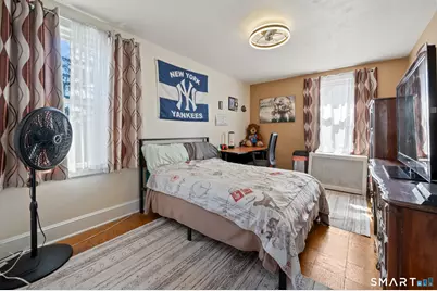 32 Burr Avenue, Middletown, CT 06457 - Photo 19