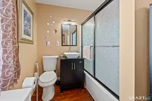 32 Burr Ave, Middletown, CT 06457 - Photo 25