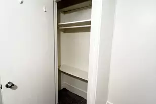 696 Main St, Middletown, CT 06457 - Photo 3