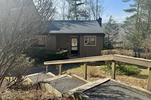 3 Tamarack Ln, Woodbury, CT 06798 - Photo 3