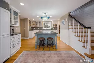 24 Cottage Pl, Old Saybrook, CT 06475 - Photo 9