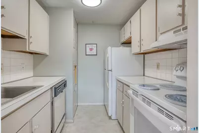 82 Cinnamon Springs #82, South Windsor, CT 06074 - Photo 11